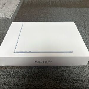 Apple MacBook Air in White Box